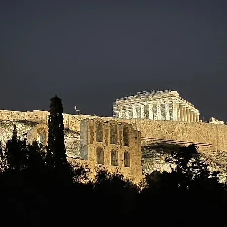 Christina-Anna Athens City Center Walking Distance To Everywhere And Acropolis, In One Of The Most Favorable Locations By National Gardens And Zoo, Hellenic Parliament In Syntagma And Stylish Exquisite Kolonaki Cozy Renovated Apartment-3
